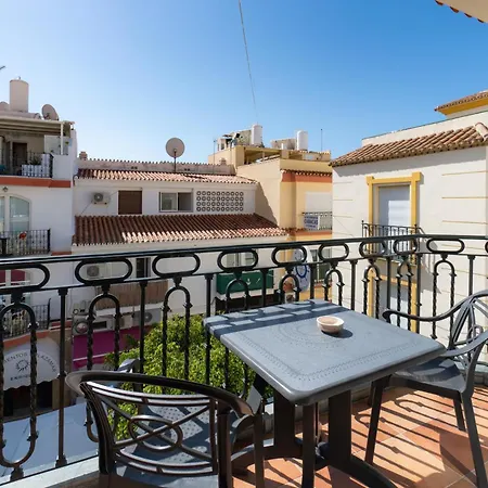 Leonor Carihuela Apartment *