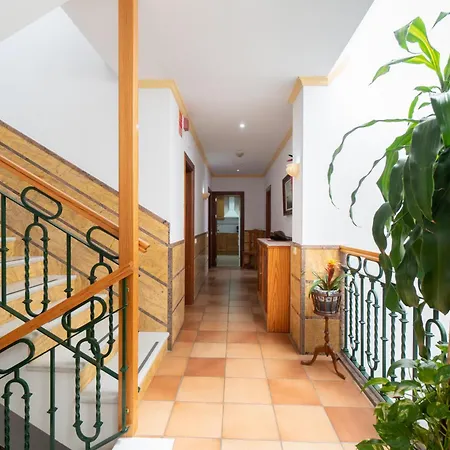 Apartment Leonor Carihuela *