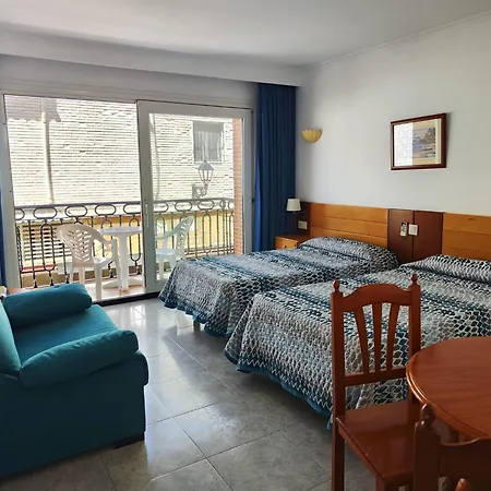 Leonor Carihuela Apartment Torremolinos