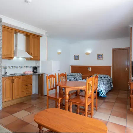Apartment Leonor Carihuela